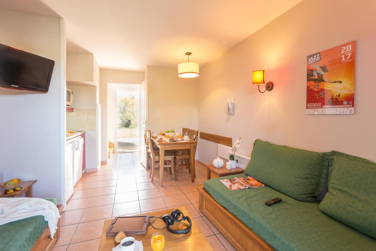 Residence Pierre & Vacances Le Hameau Du Lac 玛西亚克 外观 照片